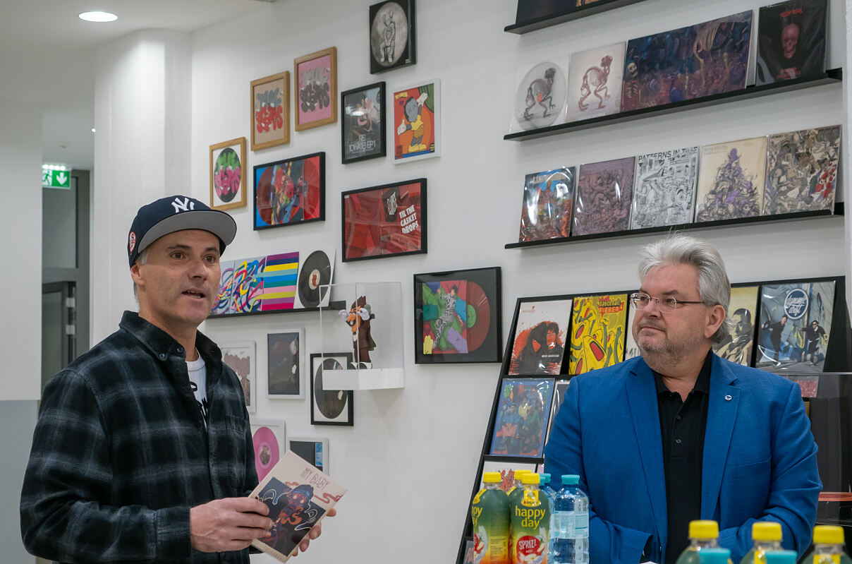 Mural-Harbor_PK-240226