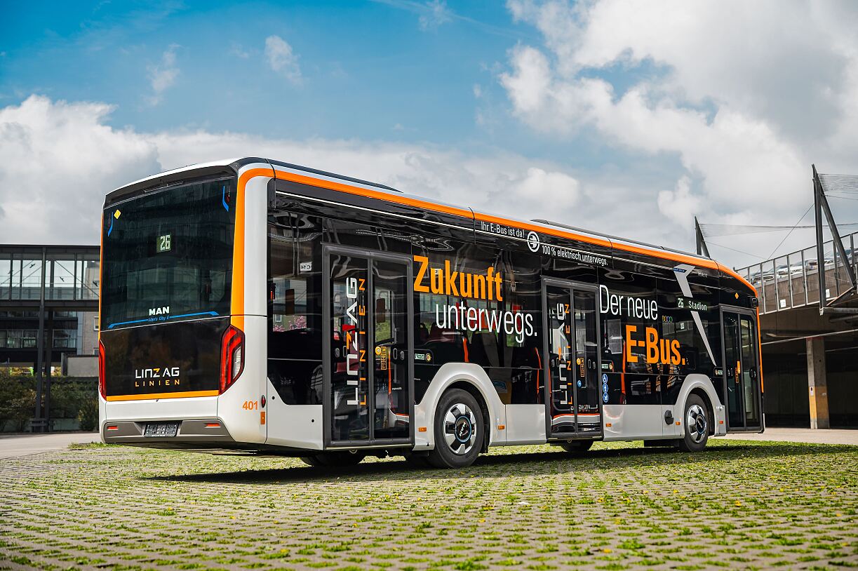 neuer_e.bus_seitenansicht