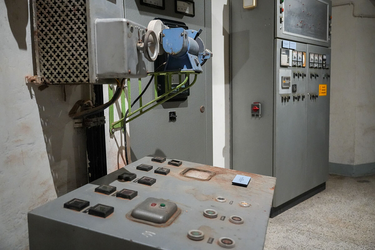 Dauerausstellung Geschichte der Feuerbestattung - Technik 