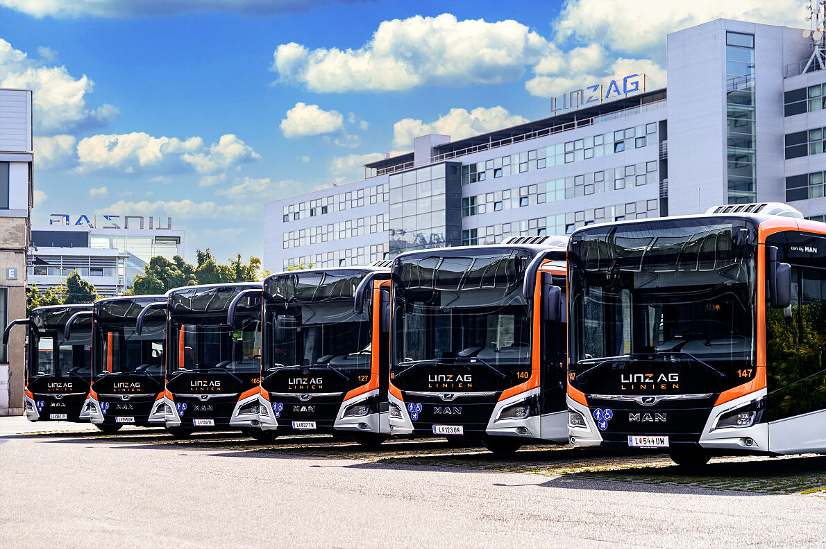 Autobusse der LINZ AG LINIEN