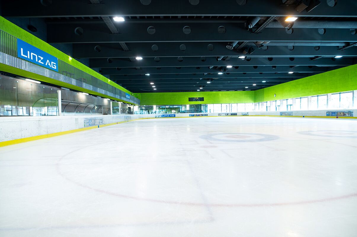 Trainingshalle, Eissportpark Fitnessoase Parkbad